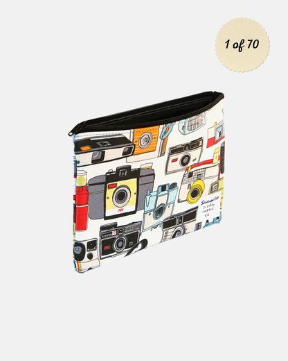 Hollywood Travel Pouch from California